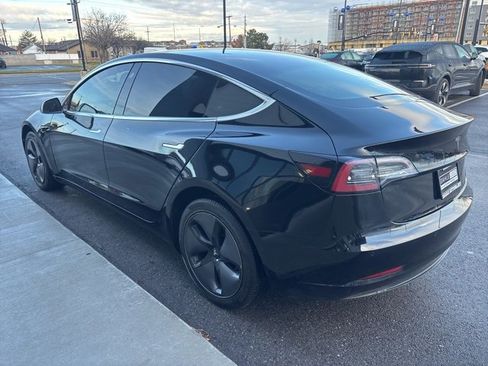 Used 2019 Tesla Model 3 Standard Range Plus image 5