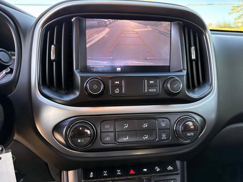 Used 2019 Chevrolet Colorado ZR2 image 26
