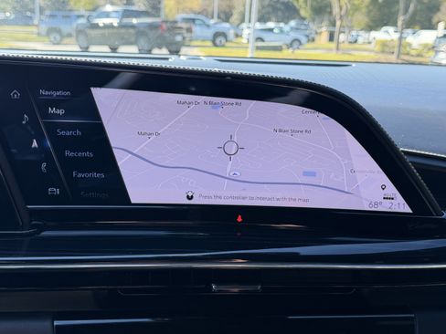 Used 2023 Cadillac Escalade ESV V image 19