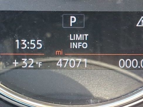 Used 2019 MINI Cooper S w/ Signature Upholstery Package image 20