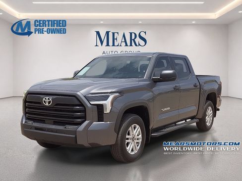 Used 2026 Toyota Tundra SR5 AWD/4WD image 1
