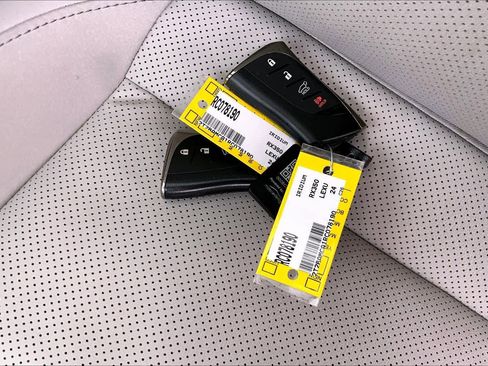 Used 2024 Lexus RX 350 Premium w/ Cold Area Package AWD/4WD image 15