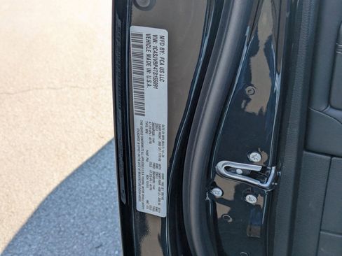 New 2026 Jeep Grand Wagoneer Limited image 32