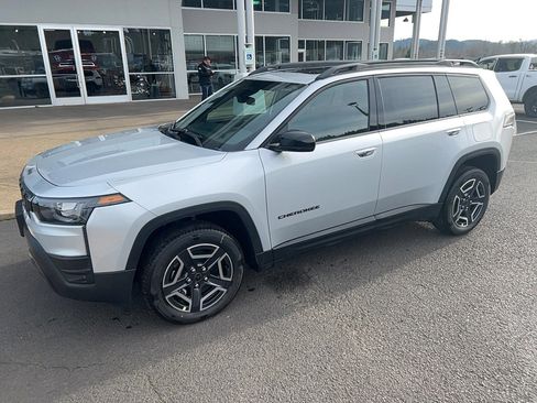 New 2026 Jeep Cherokee Limited image 3