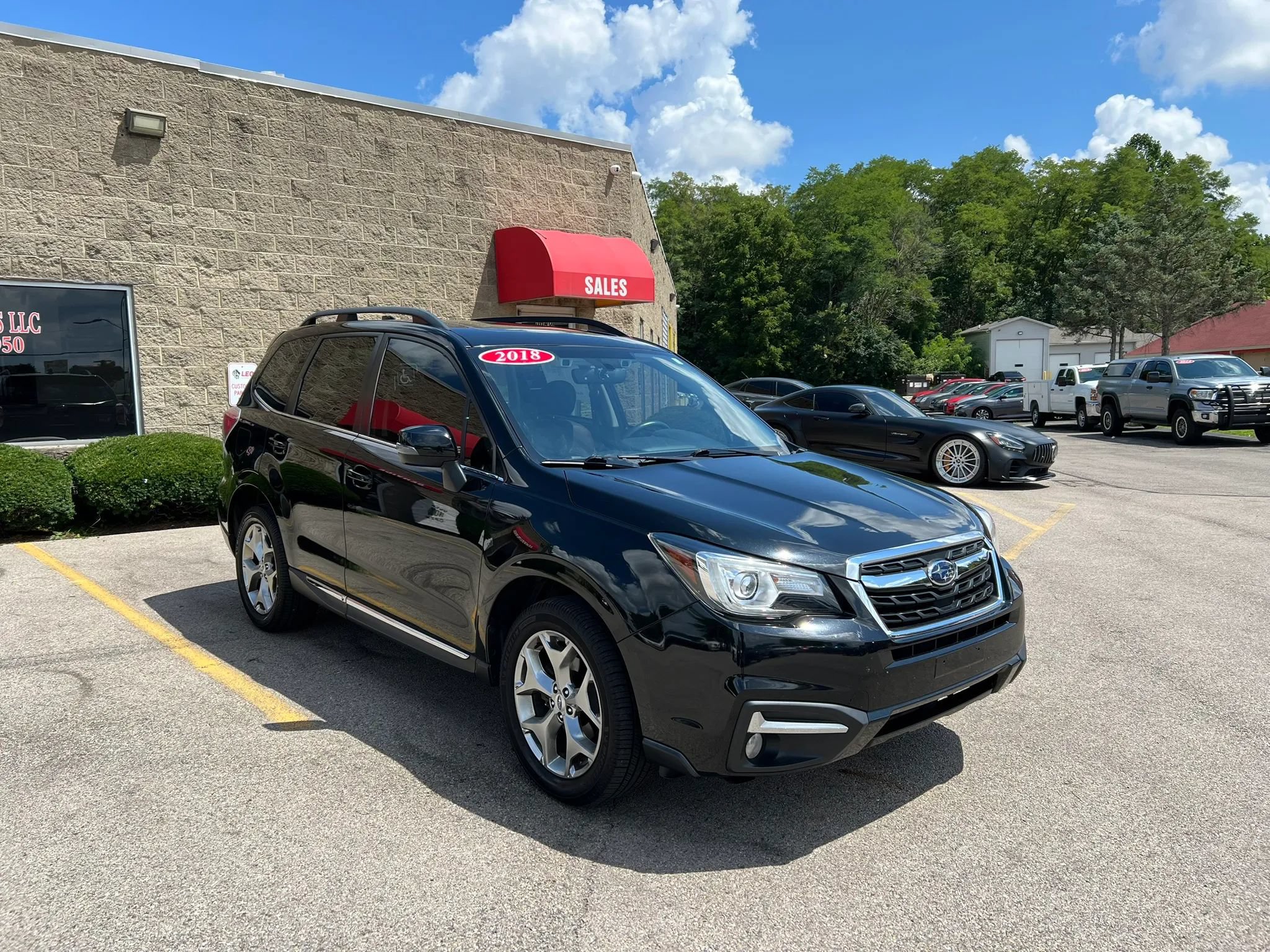Used 2018 Subaru Forester 2.5i Touring w/ Popular Package #3B AWD/4WD image 3