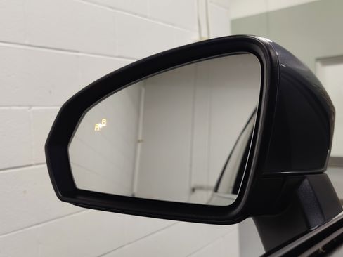 Used 2025 Volkswagen Taos SEL w/ Black Wheel Plus Package image 10