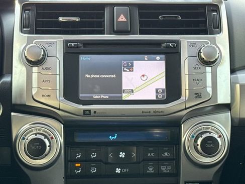 Used 2016 Toyota 4Runner Limited AWD/4WD image 12