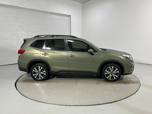 Used 2020 Subaru Forester Limited AWD/4WD image 37