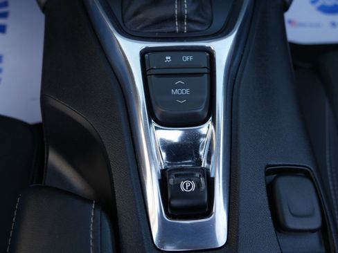 Used 2017 Chevrolet Camaro SS image 18