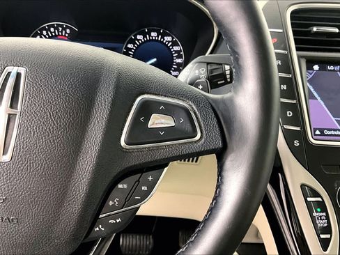 Used 2017 Lincoln MKX Black Label w/ Lincoln MKX Climate Package AWD/4WD image 23