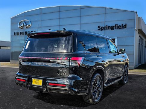 New 2026 INFINITI QX80 Autograph w/ Premium Cargo Package image 6