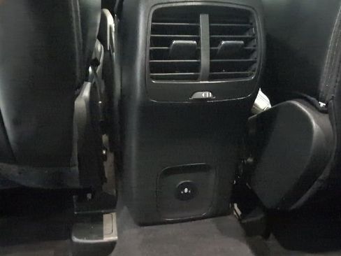 Certified 2023 Ford Escape Platinum AWD/4WD image 26