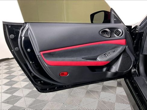 New 2026 Nissan Z Performance w/ Floor Mat Package RWD image 38
