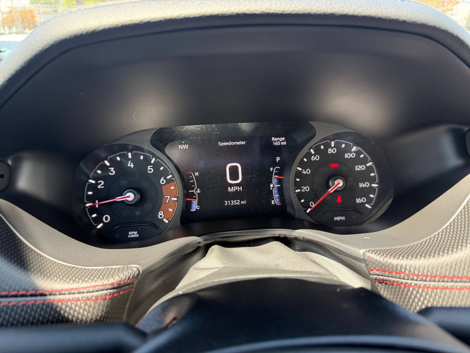 Used 2025 Jeep Compass Trailhawk AWD/4WD image 38
