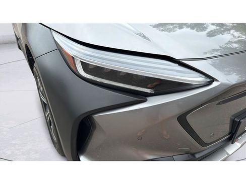 Used 2023 Subaru Solterra AWD image 36