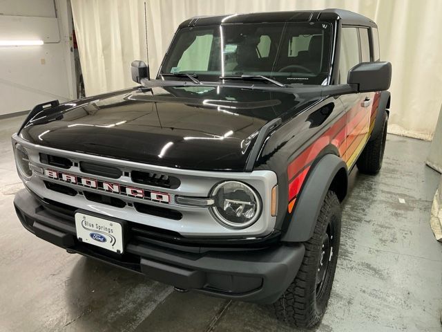 New 2026 Ford Bronco Big Bend w/ Free Wheeling Package AWD/4WD image 8
