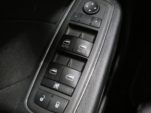 Used 2022 Dodge Charger SXT w/ Blacktop Package AWD/4WD image 14