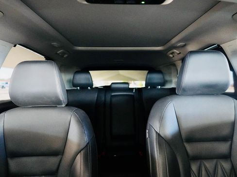 Used 2021 Nissan Rogue Platinum image 10