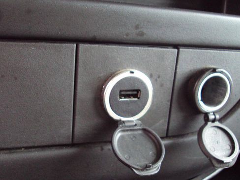 Used 2013 Chevrolet Express 1500 LS image 23