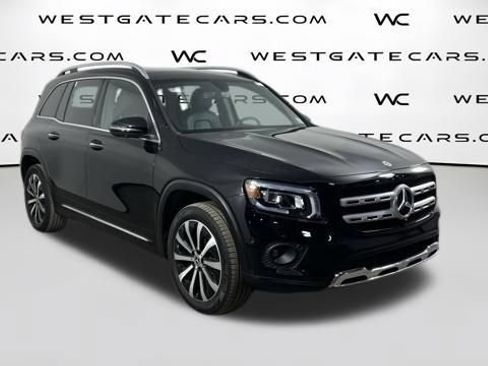 Used 2022 Mercedes-Benz GLB 250 image 40