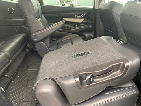 Used 2022 Subaru Ascent Limited w/ Technology Package AWD/4WD image 26