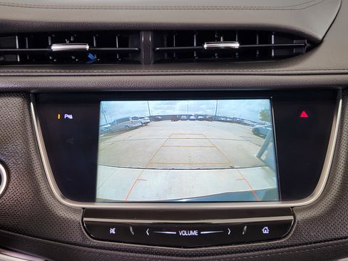 Used 2019 Cadillac XT5 Luxury FWD image 19