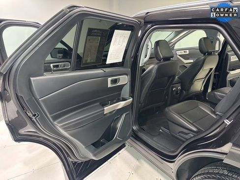 Used 2024 Ford Explorer Limited w/ Equipment Group 301A image 25