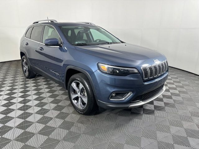 Used 2019 Jeep Cherokee Limited AWD/4WD image 2