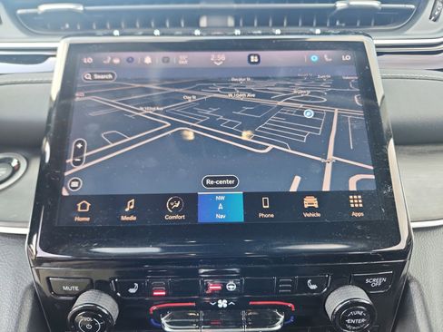 Used 2023 Jeep Grand Cherokee 4WD 4xe image 29