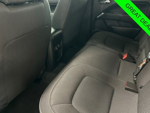 Used 2021 Chevrolet Colorado LT w/ LT Convenience Package RWD image 12