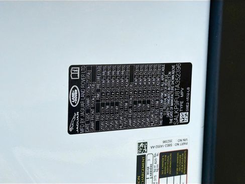 New 2026 Land Rover Range Rover SE image 45