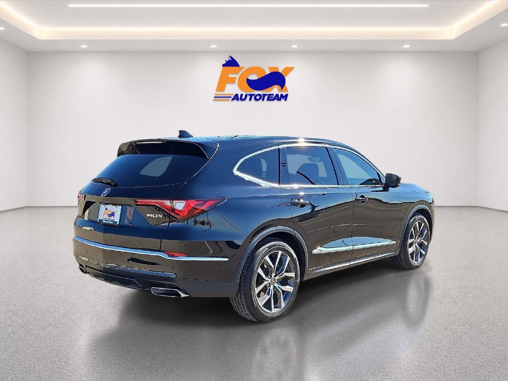 Certified 2024 Acura MDX w/ Technology Package FWD image 4
