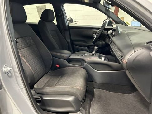 Certified 2025 Honda HR-V Sport image 14