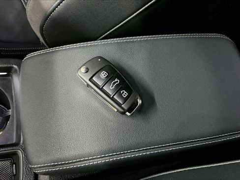 Used 2023 Audi Q3 2.0T Premium w/ Black Optic Sport Package image 13