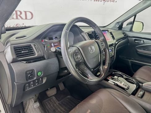 Used 2021 Honda Ridgeline Black Edition image 11