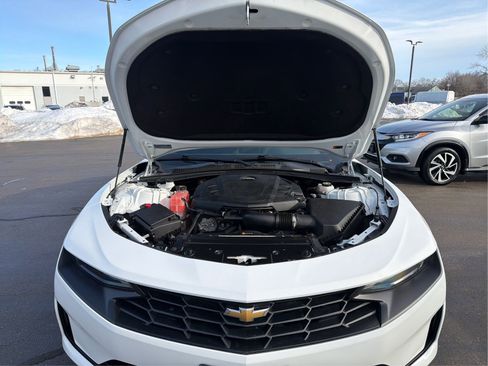 Certified 2024 Chevrolet Camaro LT image 10