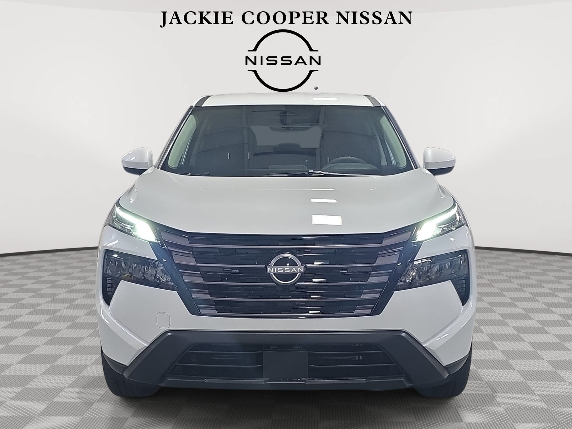 New 2026 Nissan Rogue SV AWD/4WD image 2