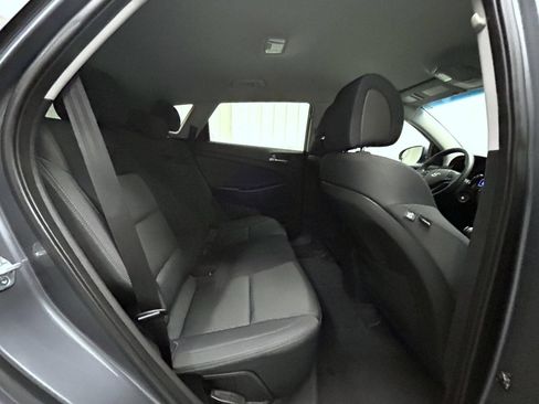 Used 2017 Hyundai Tucson SE w/ SE Popular Package 02 AWD/4WD image 18