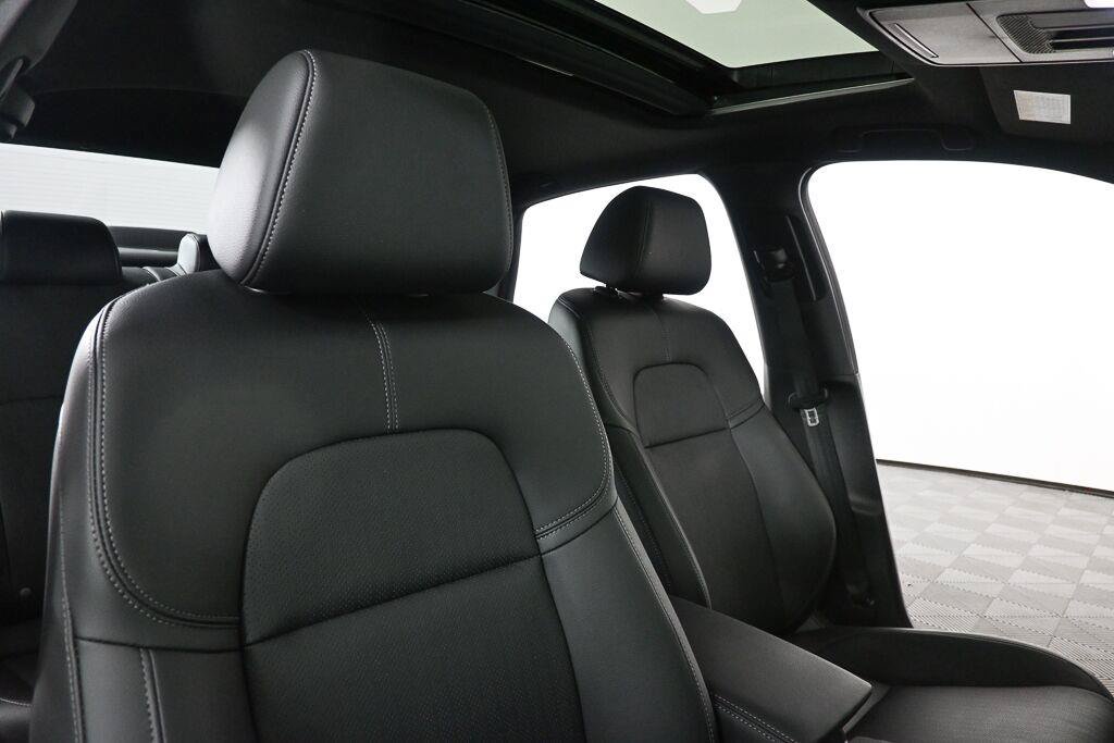 Used 2025 Honda Civic Sport Touring image 30