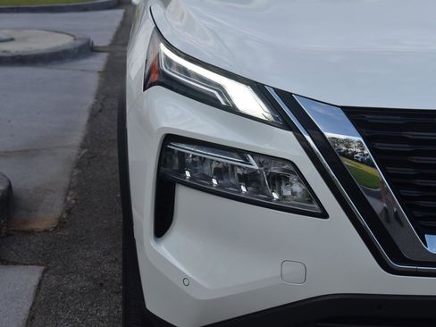 Used 2023 Nissan Rogue Platinum w/ Platinum Premium Package AWD/4WD image 18