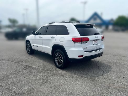 Used 2019 Jeep Grand Cherokee Limited w/ Luxury Group II AWD/4WD image 3