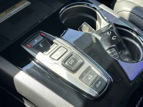 Used 2020 Honda Pilot Elite image 18