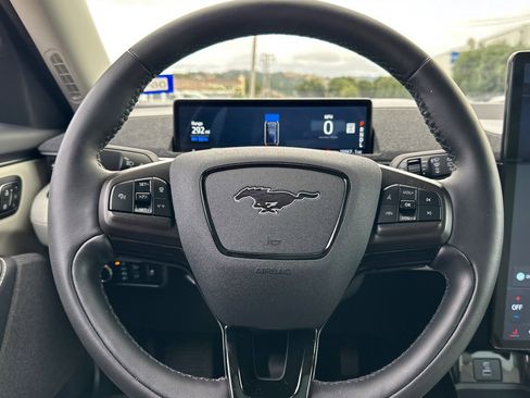 Used 2023 Ford Mustang Mach-E Premium image 22