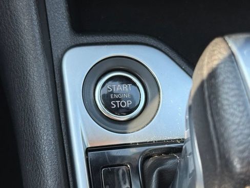 Used 2021 Nissan Sentra SV FWD image 19