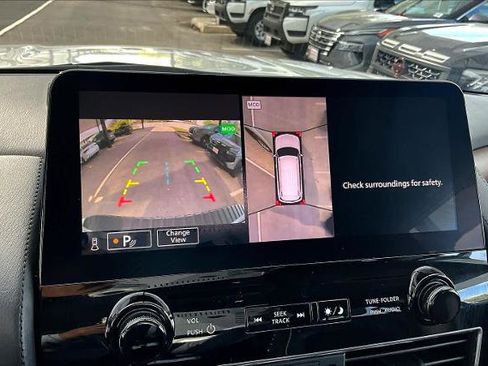 Certified 2024 Nissan Armada SL w/ Captain's Chairs Package image 26