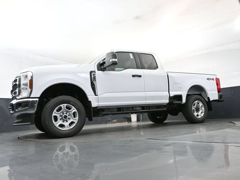 New 2026 Ford F350 XLT w/ Snow Plow Prep Package AWD/4WD image 13