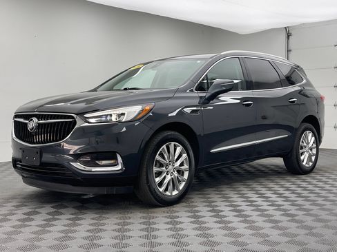 Used 2020 Buick Enclave Premium w/ Surround and Sites Package FWD image 2