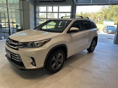 Used 2018 Toyota Highlander Limited Platinum
