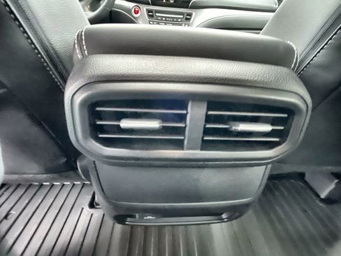 Used 2025 Honda Ridgeline RTL image 21