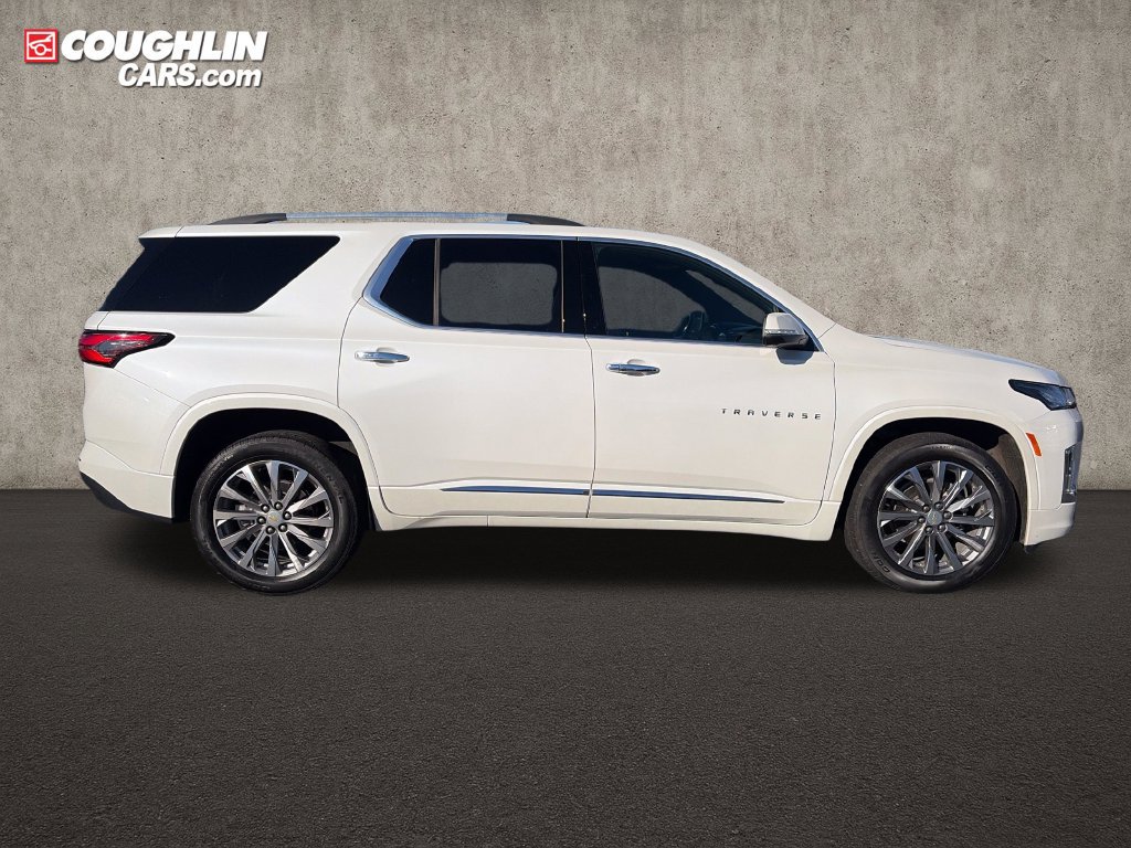 Used 2023 Chevrolet Traverse Premier AWD/4WD image 11